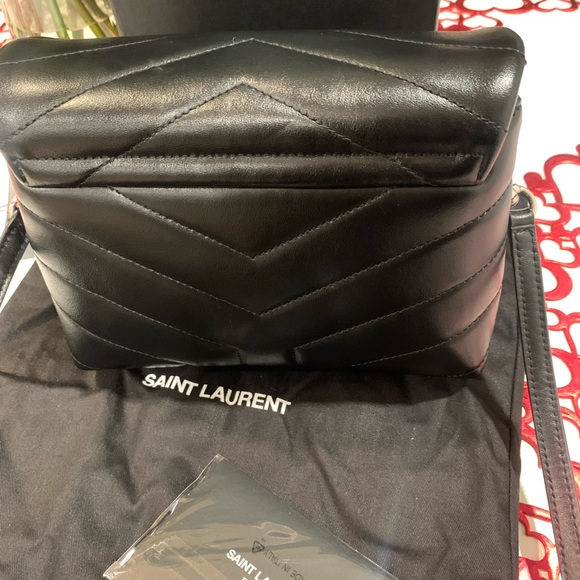 Authentic YSL mini Lou Lou - Picture 4 of 6